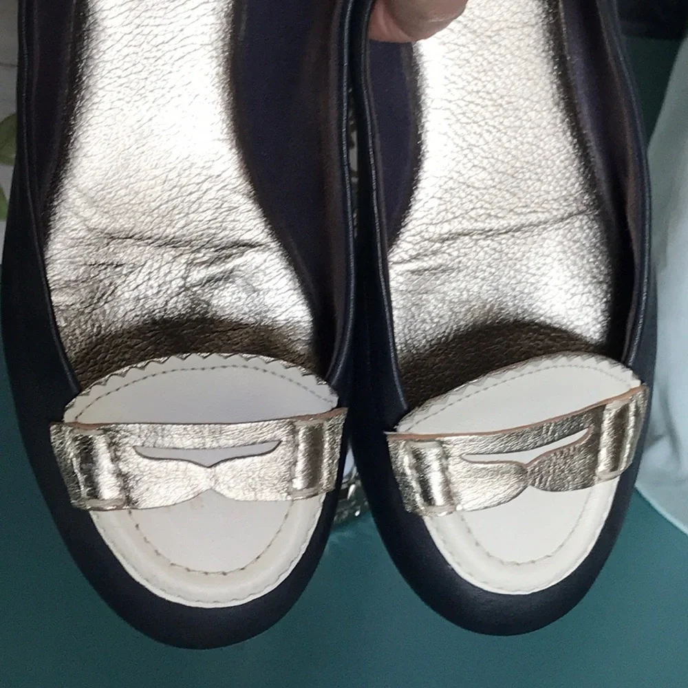 Sperry navy, ivory & gold penny loafer flats 6.5M - Picture 5 of 12